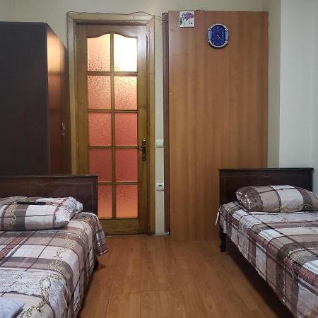 Intercity Hostel Batumi Kültér fotó