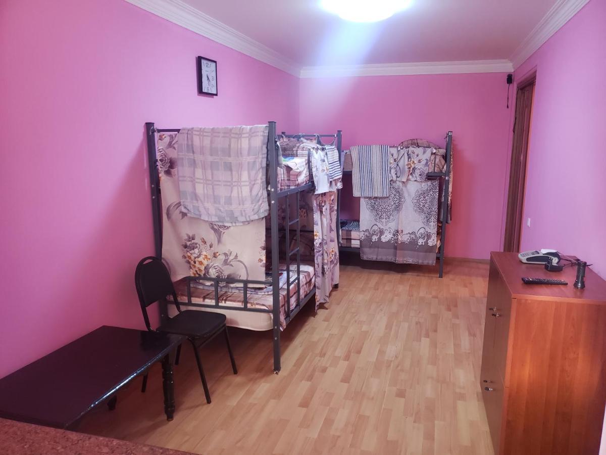 Intercity Hostel Batumi Kültér fotó