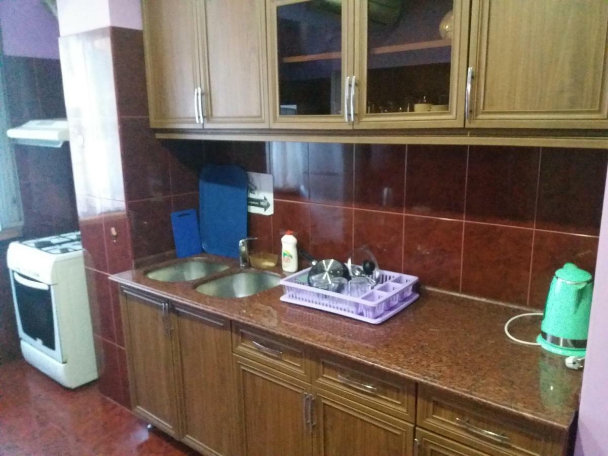 Intercity Hostel Batumi Kültér fotó