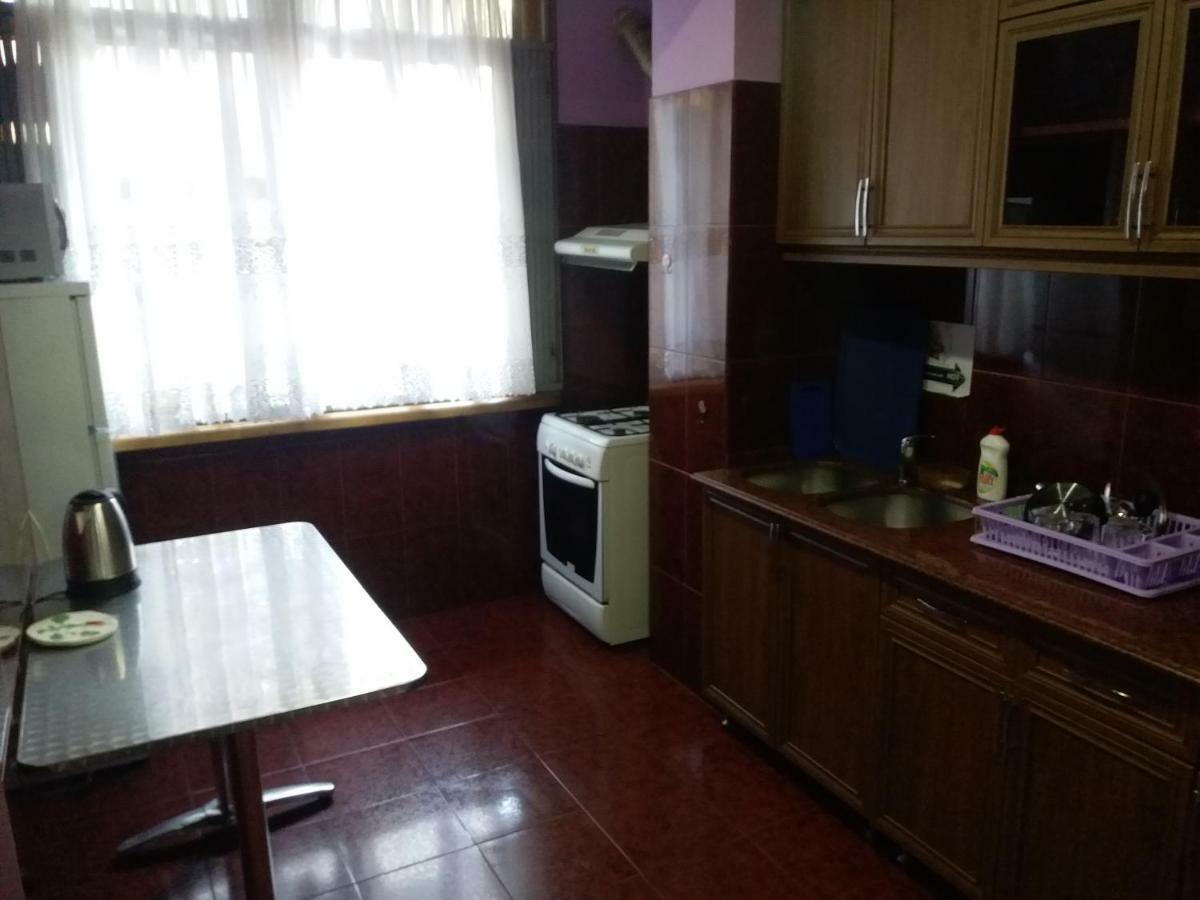 Intercity Hostel Batumi Kültér fotó